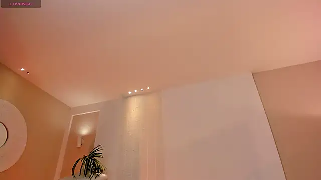 Snapshot of BeccaBaxter chatting on February 7, 2026, 12:20 pm BeccaBaxter online show from February 7, 2026, 12:20 pm