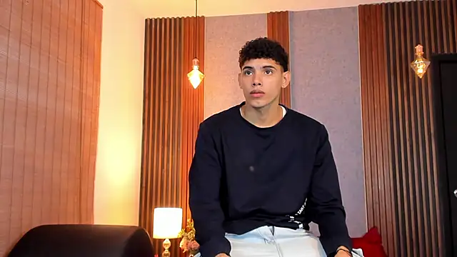 Snapshot of Justin_mack chatting on March 13, 2025, 11:41 am Justin mack online show from March 13, 2025, 11:41 am