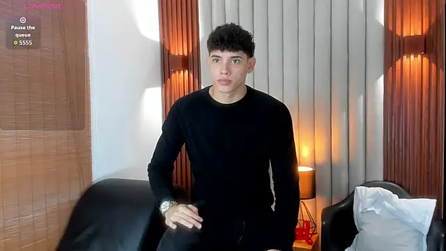 Snapshot of Justin_mack chatting on September 9, 2025, 12:05 pm Justin mack online show from September 9, 2025, 12:05 pm