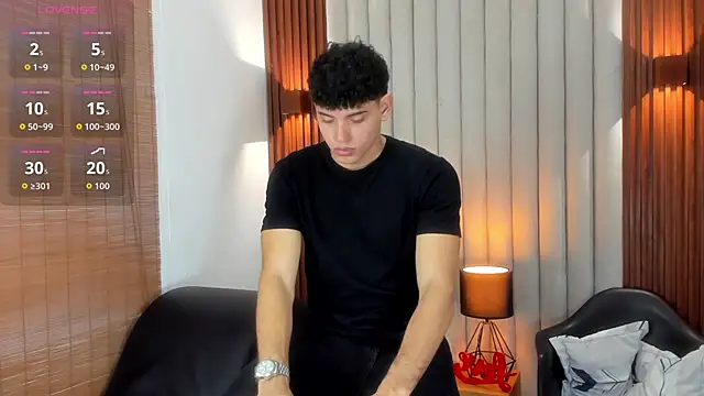 Snapshot of Justin_mack chatting on September 10, 2025, 11:54 am Justin mack online show from September 10, 2025, 11:54 am