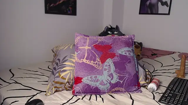 ariana sweet87 online show from March 1, 2025, 11:47 pm