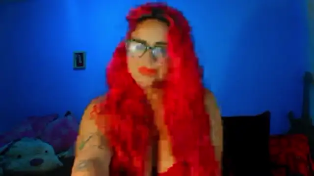 Snapshot of EstefyTabbo chatting on April 3, 2026, 9:13 pm EstefyTabbo online show from April 3, 2026, 9:13 pm