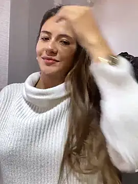 Snapshot of Andrea18_blonde chatting on March 15, 2025, 10:22 pm Andrea18 blonde online show from March 15, 2025, 10:22 pm