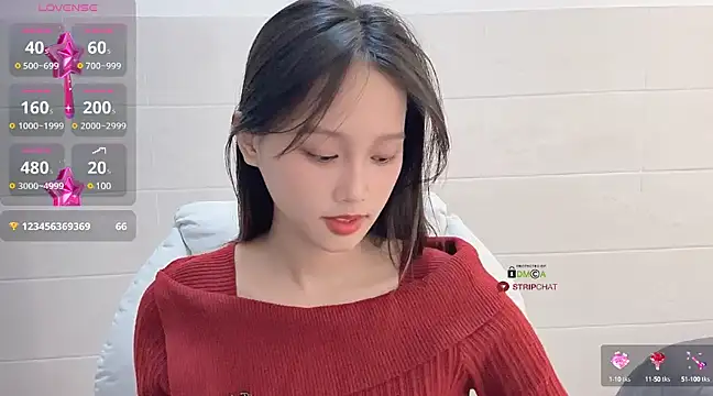 Snapshot of xunian71O chatting on February 13, 2025, 3:56 pm xunian71O online show from February 13, 2025, 3:56 pm