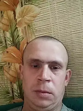 Snapshot of alex_brow_n chatting on February 2, 2025, 7:09 am alex brow n online show from February 2, 2025, 7:09 am