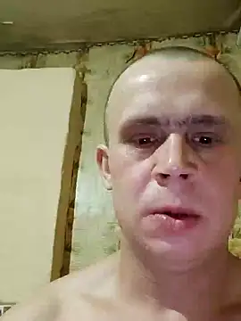 Snapshot of alex_brow_n chatting on February 3, 2025, 7:10 pm alex brow n online show from February 3, 2025, 7:10 pm