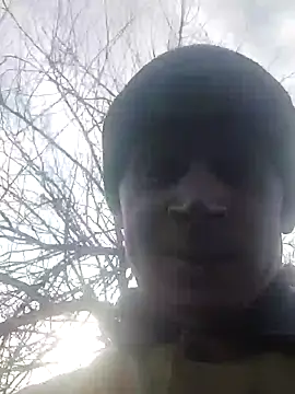 Snapshot of alex_brow_n chatting on February 5, 2025, 9:04 am alex brow n online show from February 5, 2025, 9:04 am