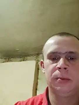 Snapshot of alex_brow_n chatting on February 15, 2025, 4:12 pm alex brow n online show from February 15, 2025, 4:12 pm