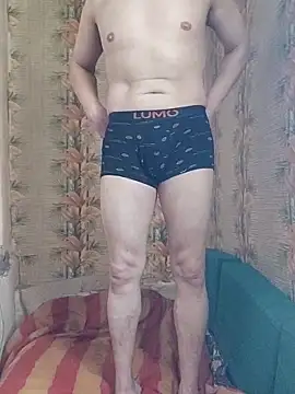 Snapshot of alex_brow_n chatting on February 16, 2025, 8:54 am alex brow n online show from February 16, 2025, 8:54 am