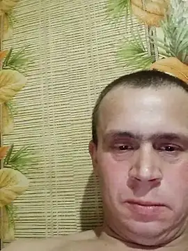 Snapshot of alex_brow_n chatting on February 24, 2025, 7:30 pm alex brow n online show from February 24, 2025, 7:30 pm