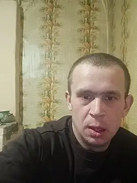 Snapshot of alex_brow_n chatting on February 26, 2025, 4:45 pm alex brow n online show from February 26, 2025, 4:45 pm