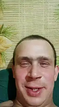 Snapshot of alex_brow_n chatting on March 3, 2025, 7:49 pm alex brow n online show from March 3, 2025, 7:49 pm