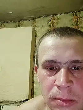 Snapshot of alex_brow_n chatting on March 5, 2025, 4:24 pm alex brow n online show from March 5, 2025, 4:24 pm