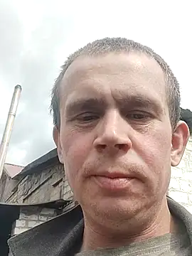Snapshot of alex_brow_n chatting on March 20, 2025, 10:10 am alex brow n online show from March 20, 2025, 10:10 am
