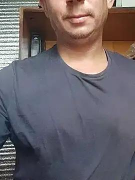 Snapshot of alex_brow_n chatting on September 18, 2025, 7:54 am alex brow n online show from September 18, 2025, 7:54 am