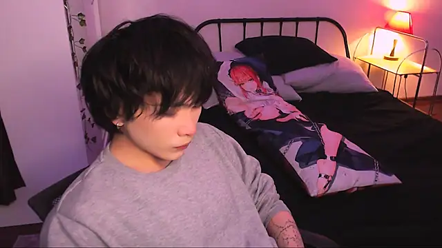 rennnuts online show from October 10, 2025, 1:21 pm