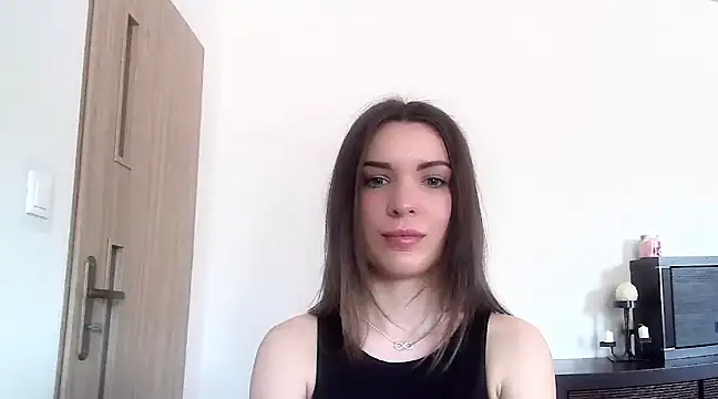 Snapshot of aurora_lust chatting on March 19, 2025, 10:44 am aurora lust online show from March 19, 2025, 10:44 am
