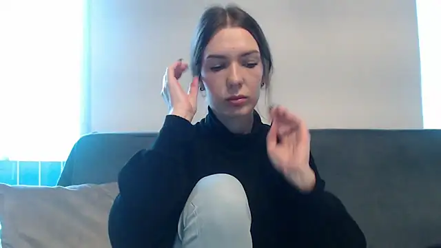 Snapshot of aurora_lust chatting on October 3, 2025, 5:37 am aurora lust online show from October 3, 2025, 5:37 am