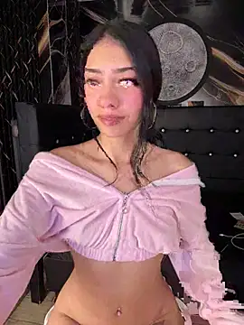 TayylorSexx online show from May 1, 2026, 3:11 am