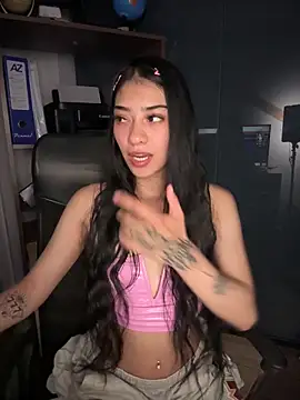 TayylorSexx online show from May 5, 2026, 5:04 am