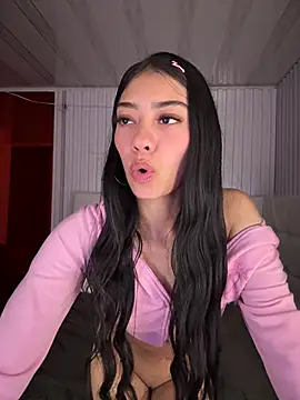 TayylorSexx online show from May 15, 2026, 5:25 am