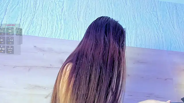 Snapshot of bella_lovers_ chatting on February 12, 2025, 12:12 pm bella lovers online show from February 12, 2025, 12:12 pm