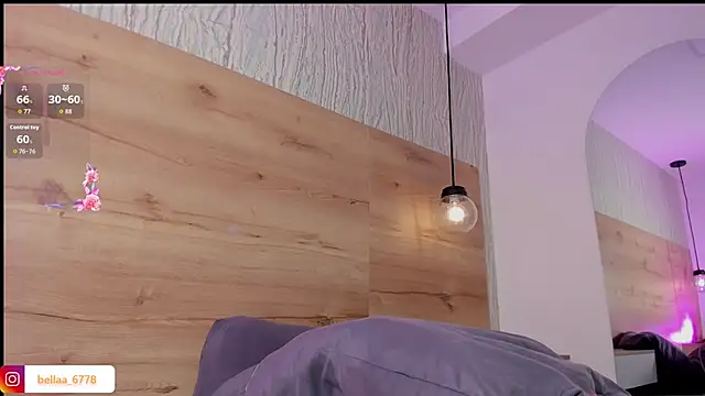 Snapshot of bella_lovers_ chatting on December 21, 2025, 12:18 am bella lovers online show from December 21, 2025, 12:18 am