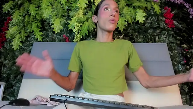 cassidy blossom online show from October 15, 2025, 7:14 pm