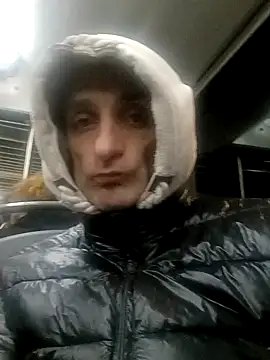 ANGELSANTAMARIA- online show from November 24, 2025, 8:41 pm