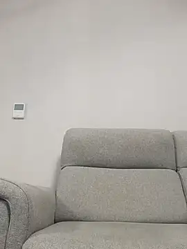 ANGELSANTAMARIA- online show from December 4, 2025, 4:38 pm