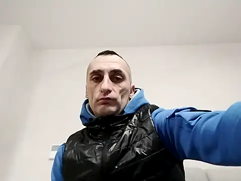 ANGELSANTAMARIA- online show from December 14, 2025, 2:33 pm