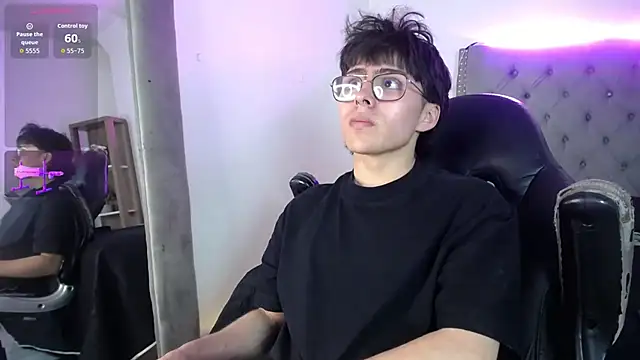 PepperTwink online show from September 16, 2025, 4:30 pm