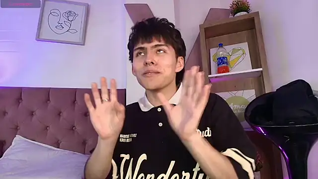 PepperTwink online show from October 21, 2025, 4:19 pm