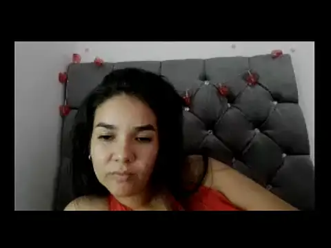 Snapshot of tezza_smith chatting on February 8, 2025, 4:14 am tezza smith online show from February 8, 2025, 4:14 am