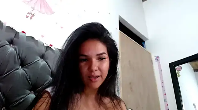 Snapshot of tezza_smith chatting on February 15, 2025, 7:27 am tezza smith online show from February 15, 2025, 7:27 am