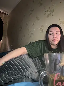 Snapshot of Sexuallybaby2025 chatting on February 11, 2025, 8:37 am Sexuallybaby2025 online show from February 11, 2025, 8:37 am
