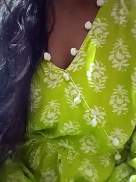 Snapshot of varsha-milky1 chatting on February 19, 2025, 6:00 am varsha-milky1 online show from February 19, 2025, 6:00 am