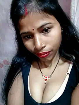 Miss triha online show from February 9, 2025, 8:56 pm