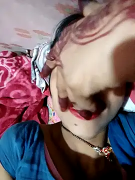 Miss triha online show from February 15, 2025, 6:44 pm