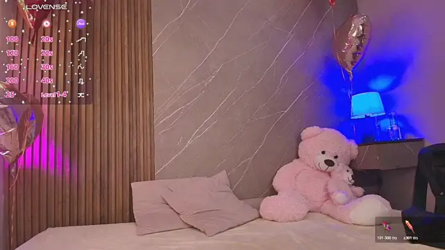 ariana jhonson1 online show from April 3, 2026, 12:36 pm