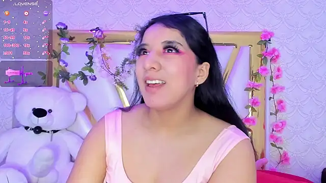 BeccaMathew online show from November 23, 2025, 1:49 am