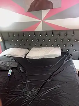 Nicky gh online show from March 12, 2025, 7:38 pm