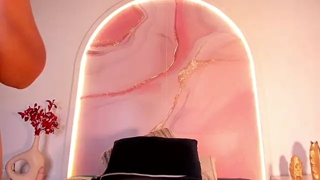 Sofii Lopezz online show from February 20, 2025, 2:35 pm