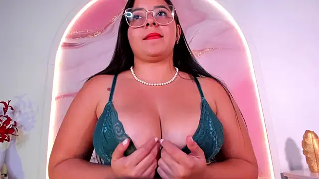 Sofii Lopezz online show from February 25, 2025, 2:54 pm