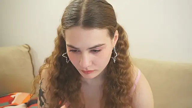 Snapshot of Samanthajns chatting on February 13, 2025, 1:08 am Samanthajns online show from February 13, 2025, 1:08 am
