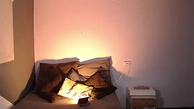 Snapshot of LeaBigboobs chatting on March 4, 2025, 12:44 pm LeaBigboobs online show from March 4, 2025, 12:44 pm