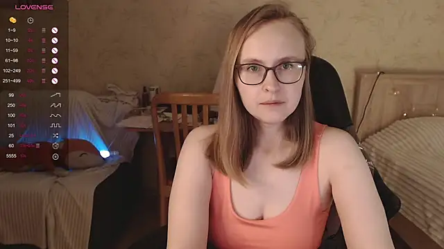 Snapshot of Agatha_Mott chatting on September 23, 2025, 5:21 am Agatha Mott online show from September 23, 2025, 5:21 am