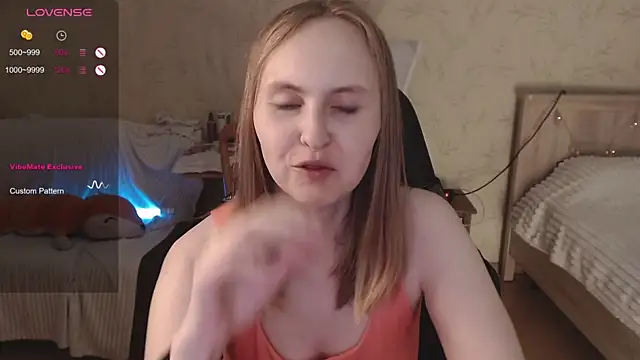 Snapshot of Agatha_Mott chatting on October 4, 2025, 5:27 am Agatha Mott online show from October 4, 2025, 5:27 am