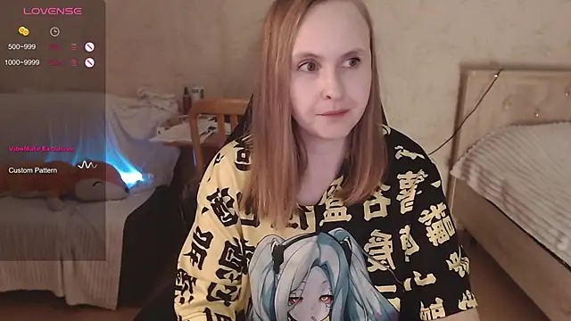 Snapshot of Agatha_Mott chatting on October 6, 2025, 5:05 am Agatha Mott online show from October 6, 2025, 5:05 am