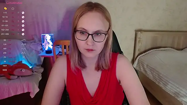 Snapshot of Agatha_Mott chatting on November 7, 2025, 3:06 am Agatha Mott online show from November 7, 2025, 3:06 am